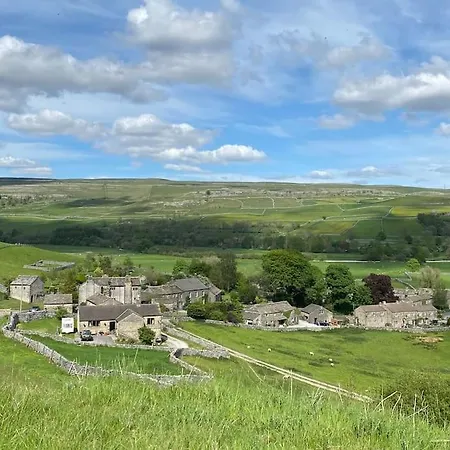 Anglers - Spacious Grade Ii Listed Kilnsey